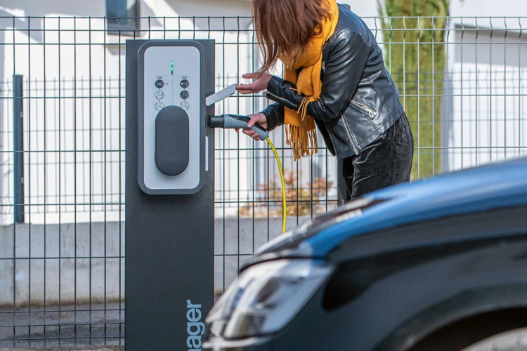 Borne de charge ASV ELECTRICITÉ GÉNÉRALE